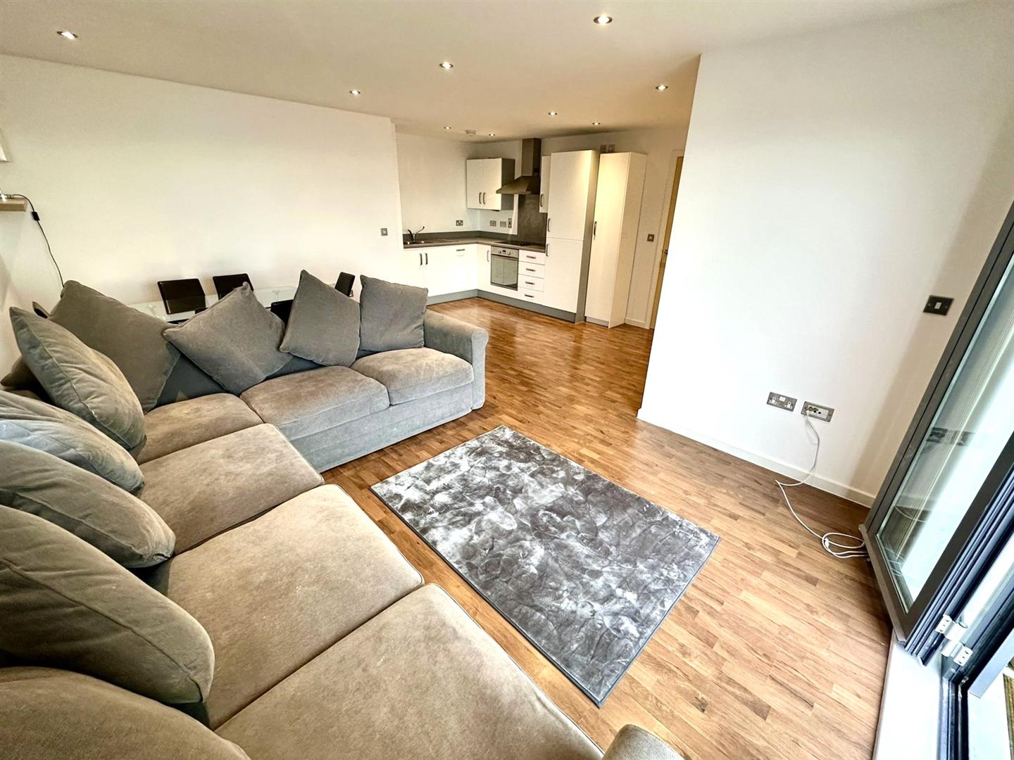 South Quay, Kings Road, Swansea, SA1 8AL